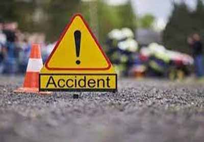 Unknown vehicle crushed 6 people riding a bike, five died