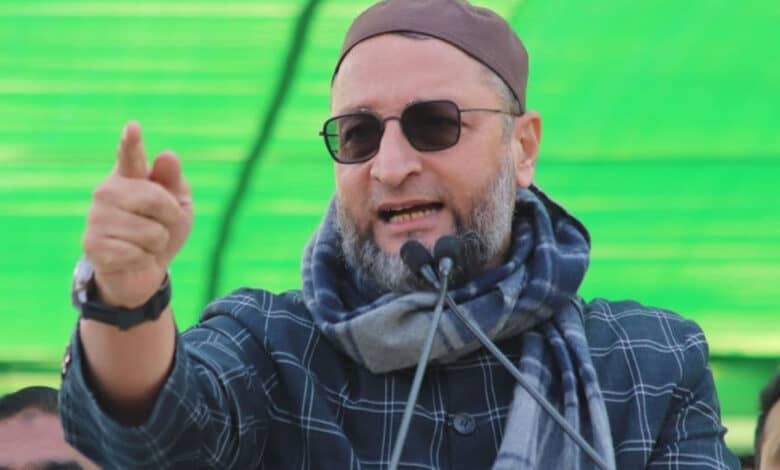‘Who’s Godse-Apte ki aulad’: Asad Owaisi on Fadnavis’ ‘Aurangazeb’ remarks