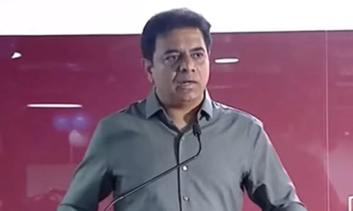 KTR promises job to JK Prabhakar’s widow