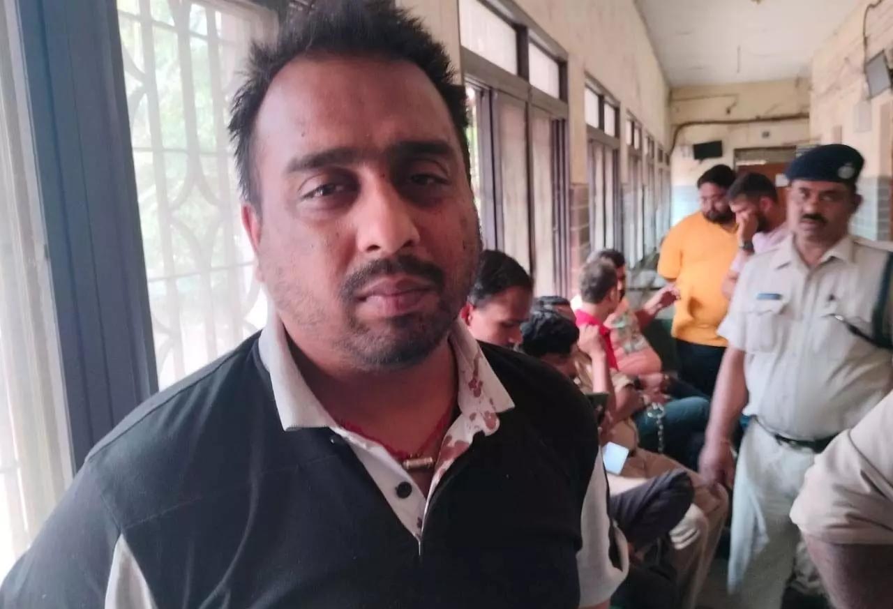Fraud of 2 crore 55 lakh in the name of rice export, company director arrested