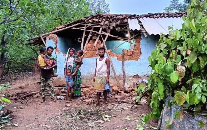Villagers troubled overnight due to the terror of tusk elephant